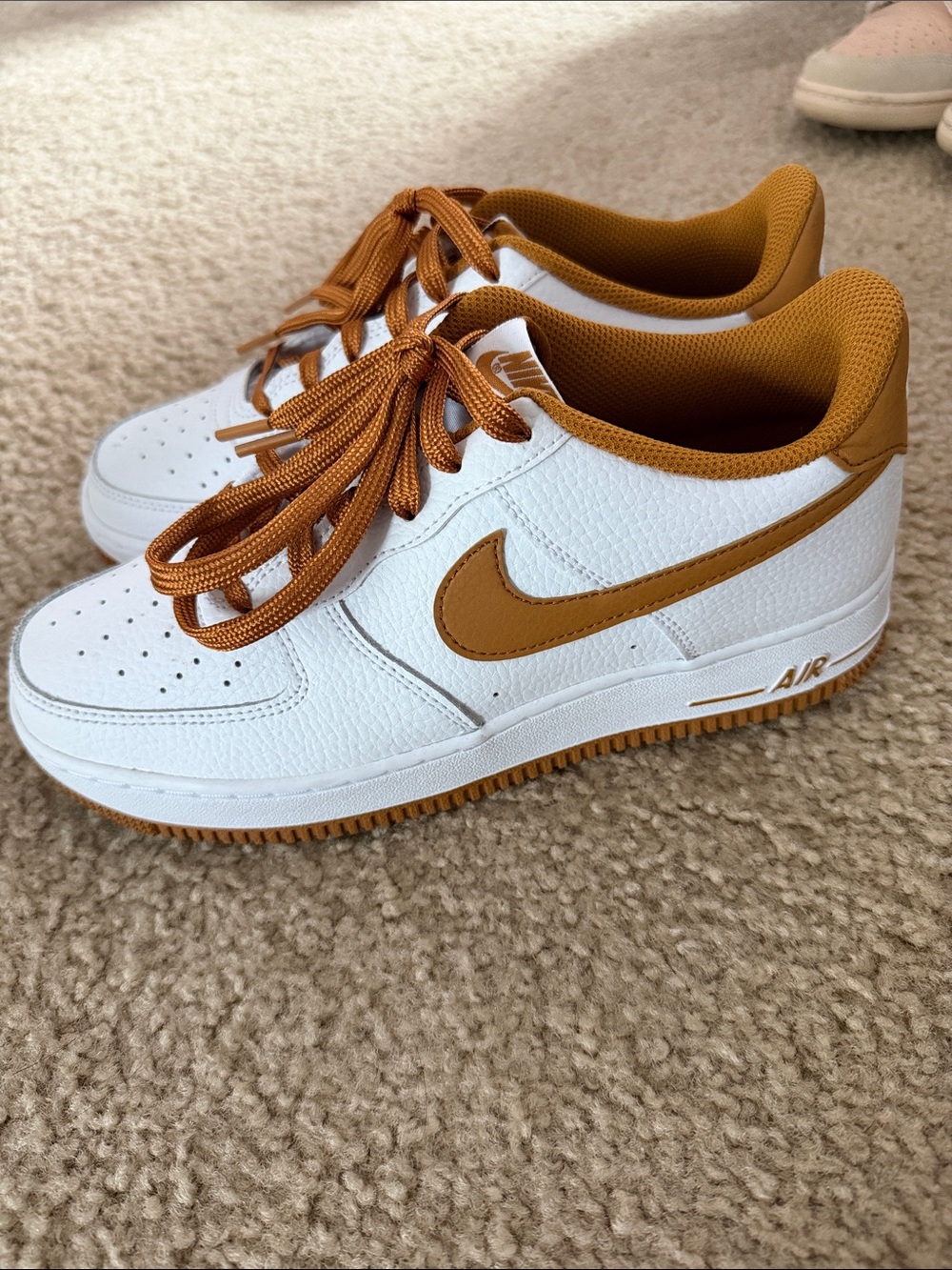 Nike Air Force 1 Low — White & Brown